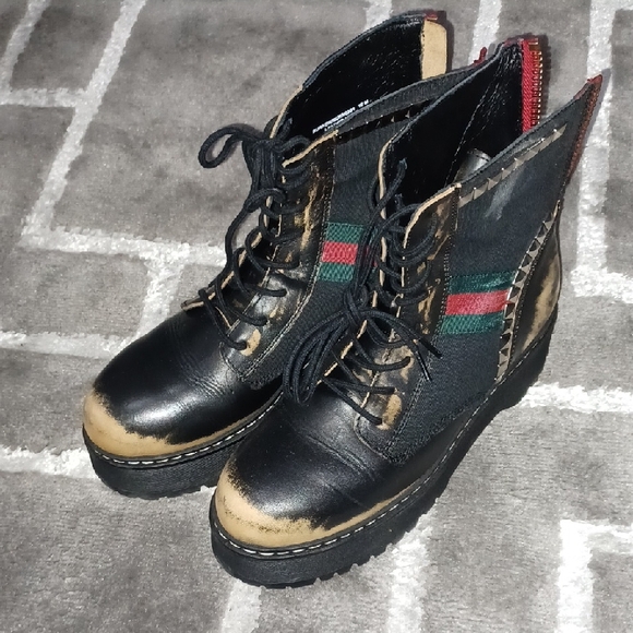 Shoes - Stylish Black and Tan Women's Boots size 10. Steve Madden